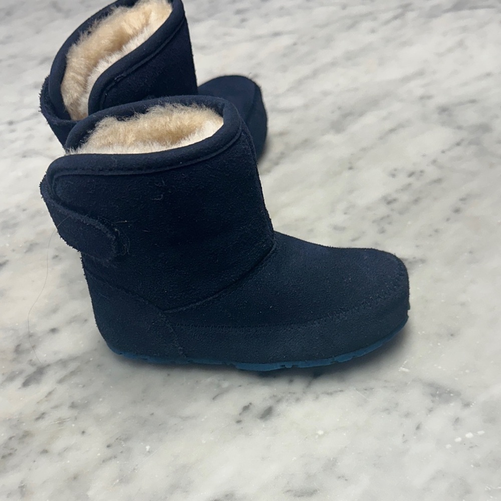 Toddler Navy Blue L.L. Bean Boots - Picture 6 of 10